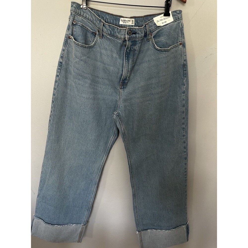 Abercrombie & Fitch '90s Relaxed High Rise Straight Jeans Light Wash Blue